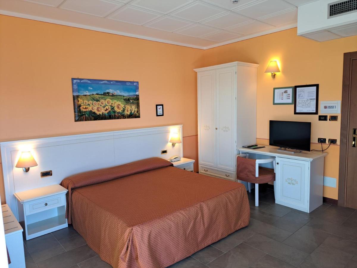 Hotel Azalea Baveno Exteriör bild