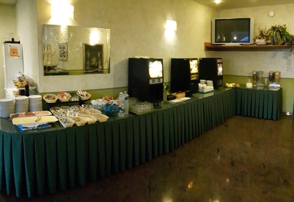 Hotel Azalea Baveno Exteriör bild